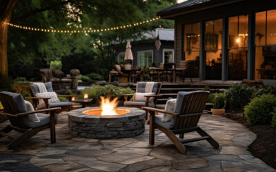 HOW A FIRE FEATURE CAN EXTEND THE USE OF YOUR BACKYARD