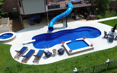 CREATE A RESORT-STYLE BACKYARD WITH A FIBERGLASS POOL